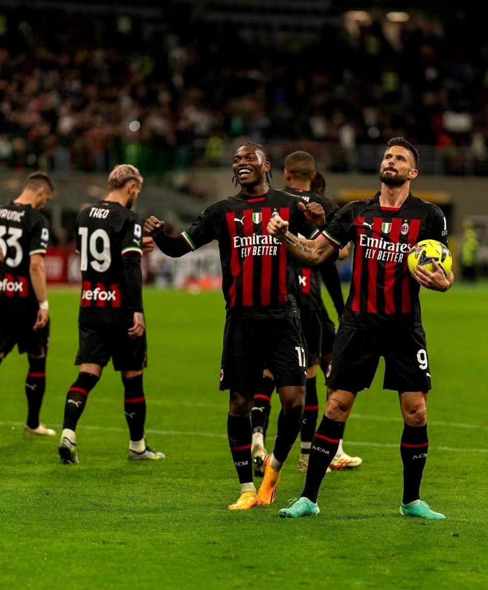 包含佛罗伦萨主场平尤文图斯,欧战名额岌岌可危的词条 包含佛罗伦萨主场平尤文图斯,欧战名额岌岌可危的词条