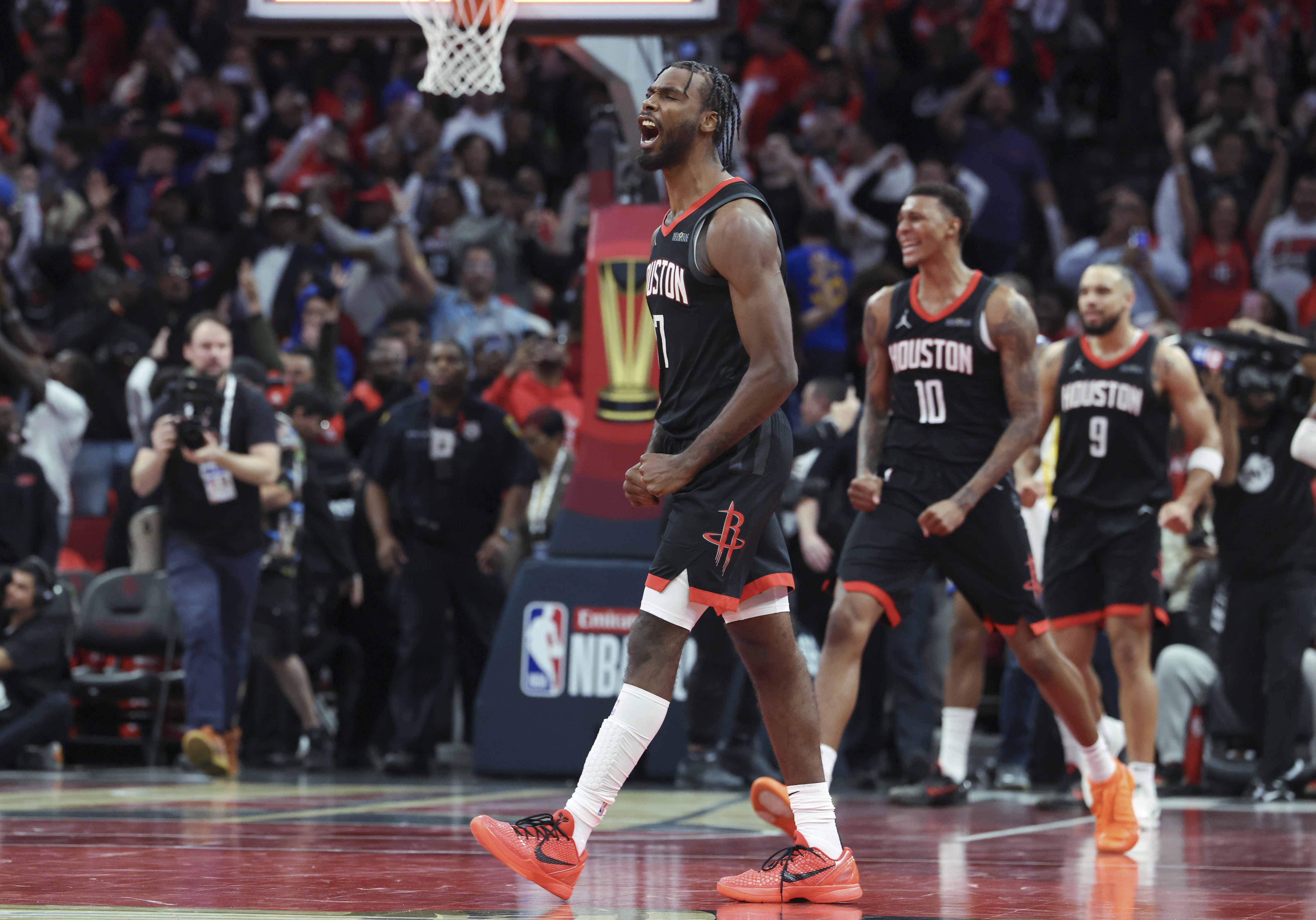 关于关键比赛即将打响，球员备战状态火热的信息