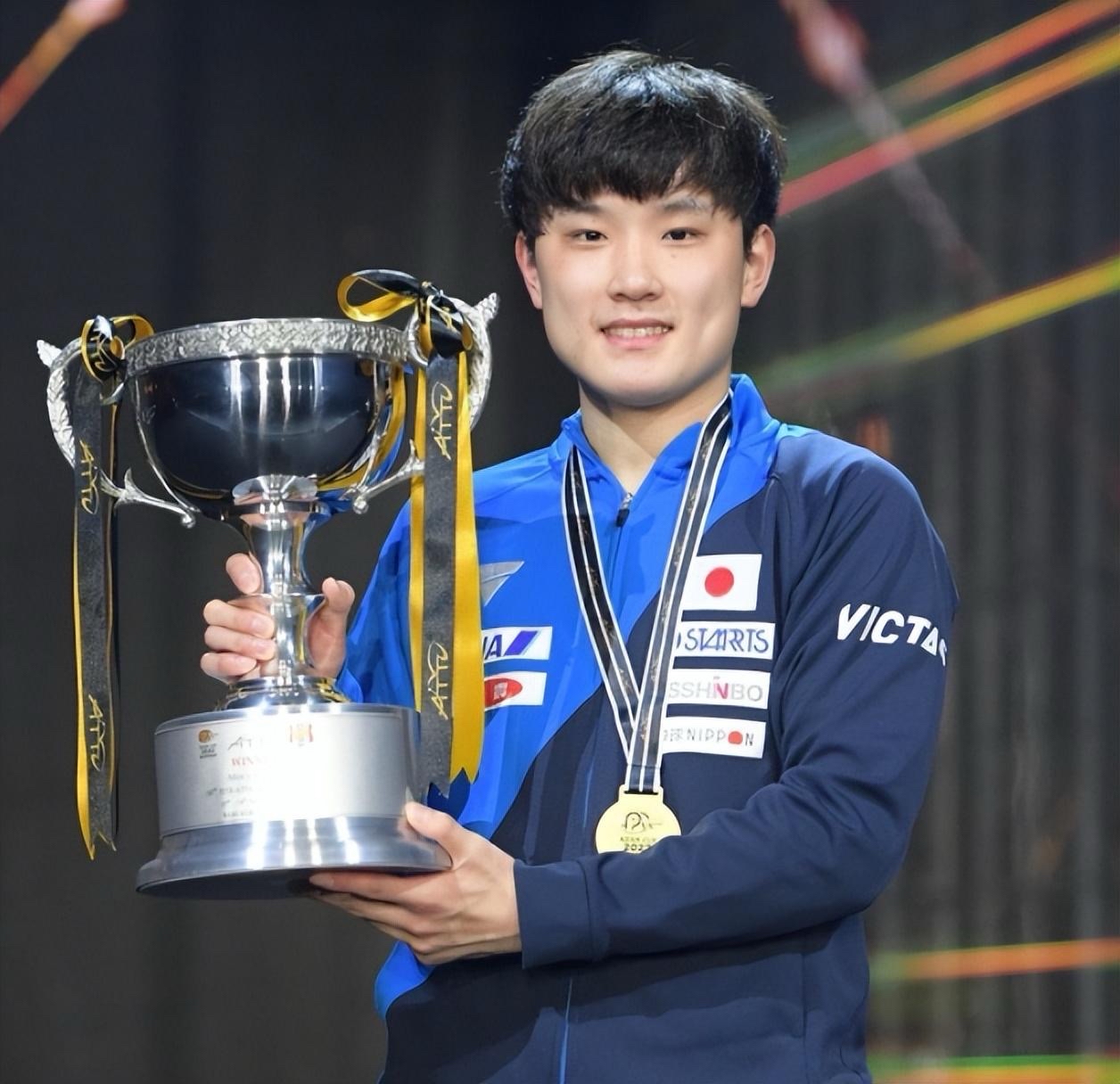 瑞典乒乓球队绝杀波兰乒乓球队，张本智和爆发神勇的简单介绍